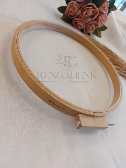 Nurge Ahşap Kasnak Vidalı Yorganlama Kasnağı 30 cm 260-8